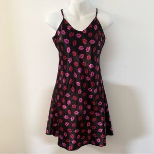 La Vie En Rose black lip print silky slip dress